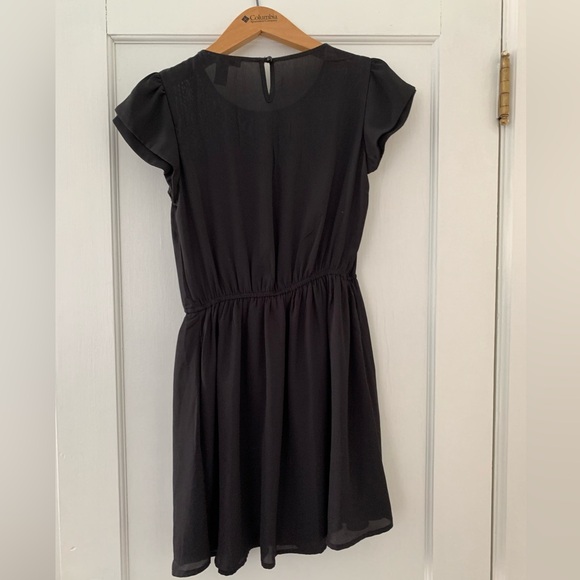 Forever 21 size small dress lightly worn - Picture 3 of 3